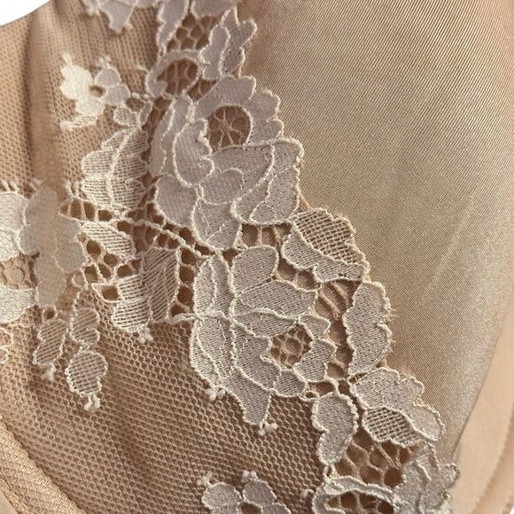 Wacoal Beige Opulence Contour Lightly Padded Underwire Bra 853112 - Picture 7 of 9